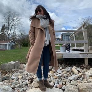 Meet your Posher, Jane